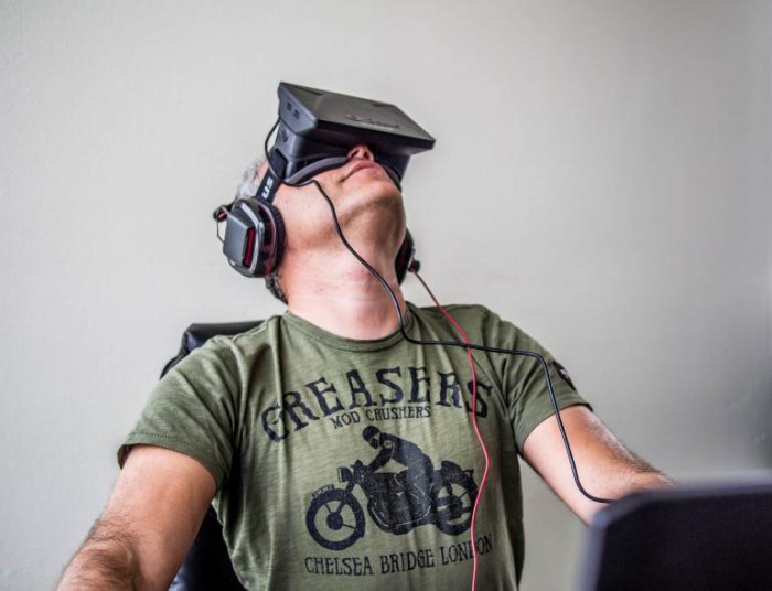 Sex ve virtuální realitě zprostředkuje zařízení VR Tenga