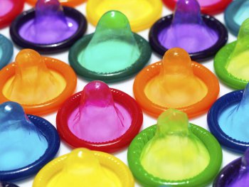 Gatesova nadace nabízí 100 000 USD za inovativní kondom