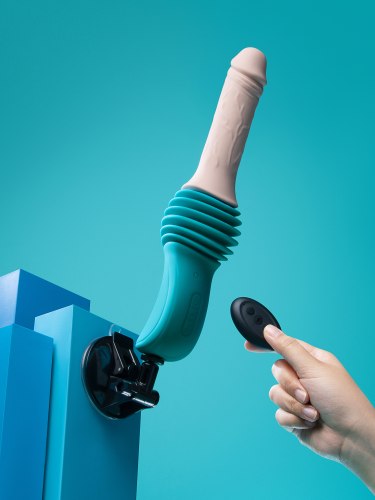 Přirážecí vibrátor s přísavkou Thrusting Dildo Machine