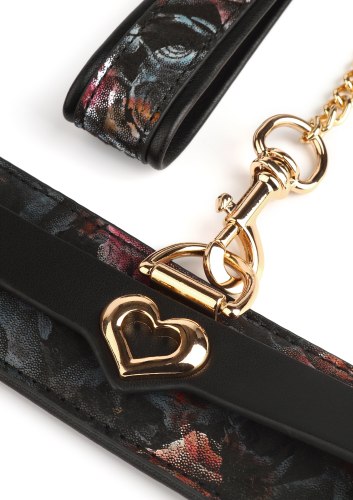 BDSM obojek s vodítkem Geisha
