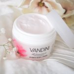 Hydratační tělový krém VANDINI Hydro – magnolie a mandlové mléko