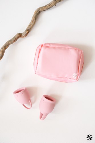 Sada menstruačních kalíšků Natural Wellness Magnolia, 2 ks