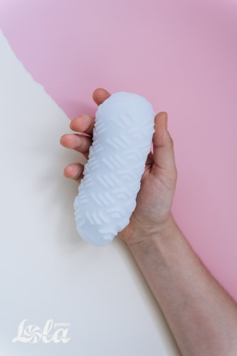 Oboustranný masturbátor Marshmallow Juicy White