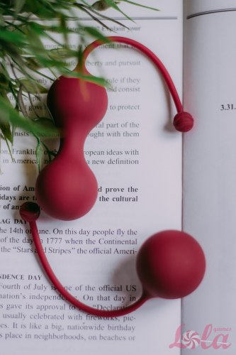 Sada venušiných kuliček Love Story Carmen Wine Red, 2 ks