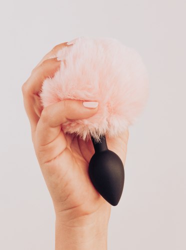 Anální kolík s králičím ocáskem Emotions Fluffy Pink