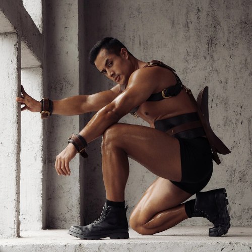 Kožená pouta na ruce The Equestrian