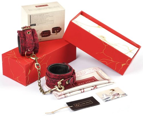 Kožená pouta na ruce Red Rosy