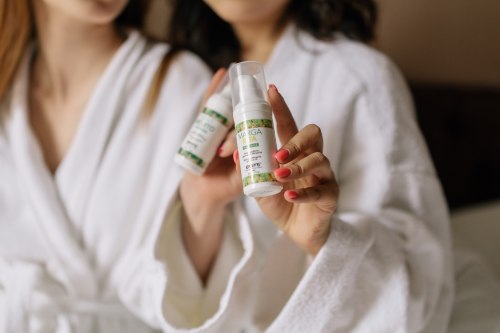 Sada hřejivých intimních masážních olejů Exsens Let's Celebrate!, 3x 30 ml