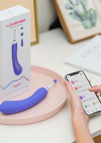 Oboustranný vibrátor se 3 nástavci Hyphy