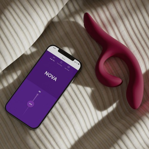 Tvarovatelný vibrátor s králíčkem We-Vibe Nova 2