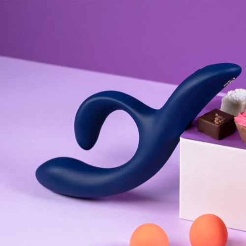 Tvarovatelný vibrátor s králíčkem We-Vibe Nova 2