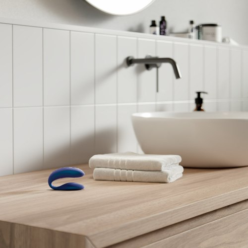 Tvarovatelný párový vibrátor We-Vibe Chorus