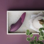 Stimulátor klitorisu Womanizer Next