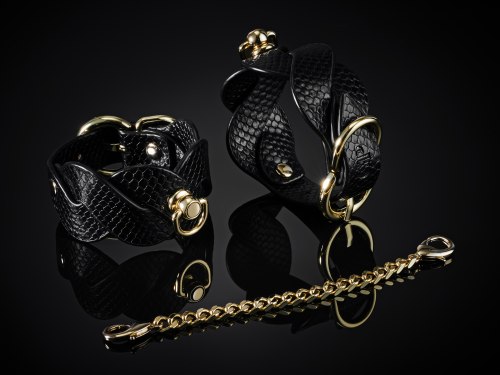 Pletená pouta na ruce Guilty Pleasure
