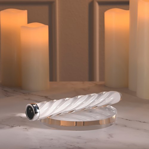 Skleněný vibrátor In A Twist