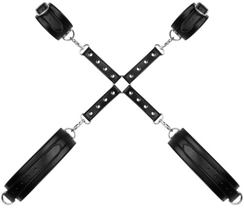 BDSM kříž s pouty na ruce a stehna Bedroom Fantasies