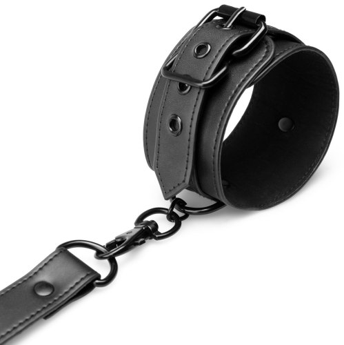 BDSM kříž s pouty na ruce a nohy Bedroom Fantasies