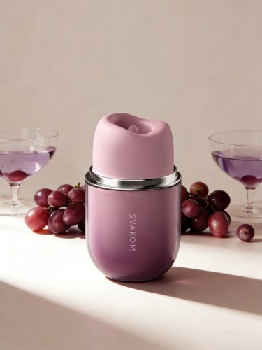 Sací stimulátor s jazýčkem Svakom Klitty