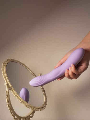 Hřejivý přirážecí vibrátor Svakom Selena