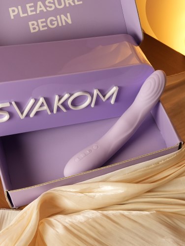 Hřejivý přirážecí vibrátor Svakom Selena